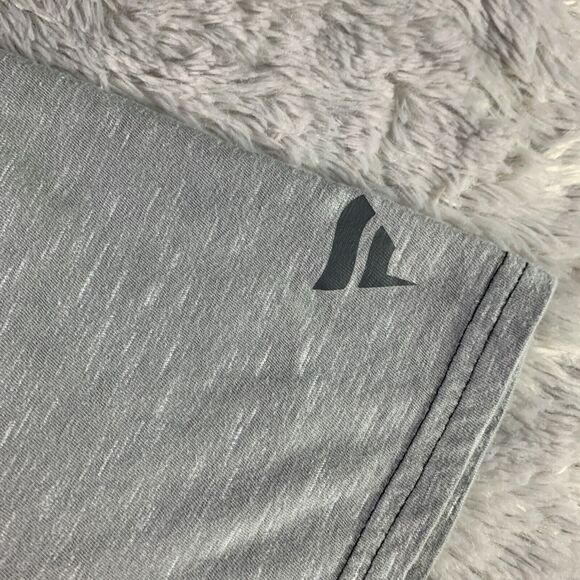 Milwaukee Brewers Shirt Mens Medium Gray Distressed Logo Short Sleeve Fanatics - Picture 4 of 8